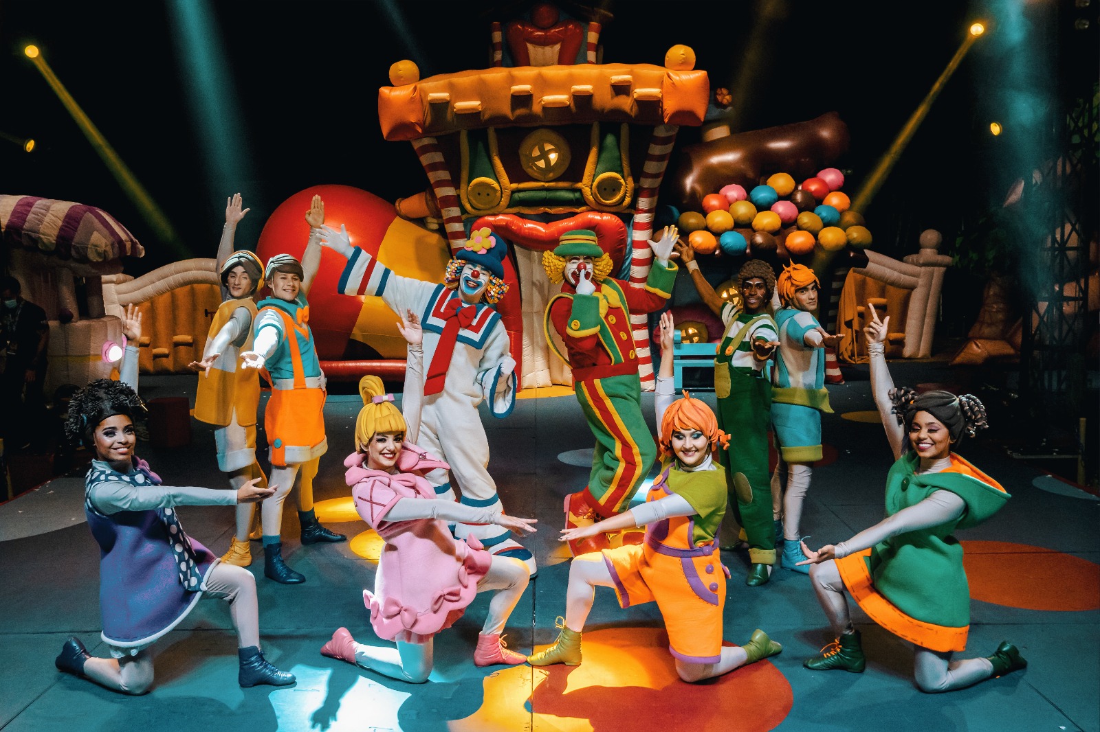 Patati Patatá Circo Show diverte Natal com espetáculo para toda a família