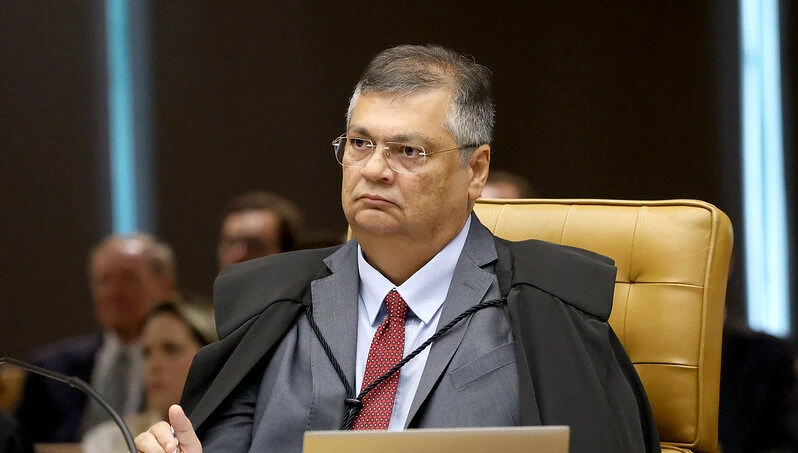 Flávio Dino relata ameaças e ofensas: “Rocambole do inferno”