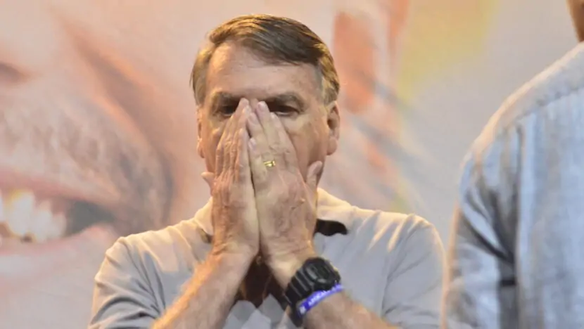 ‘Me prendam, não vou sair do Brasil, vou morrer na cadeia’, afirma Bolsonaro