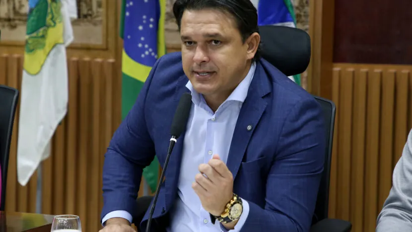 ‘Paulinho Freire não faz barulho, mas está mostrando gestão’, afirma vereador