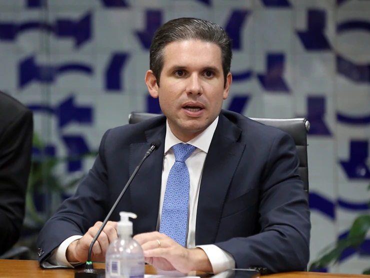 Motta avisa líderes de que não adianta aprovar a anistia: STF vai declarar ‘inconstitucional’