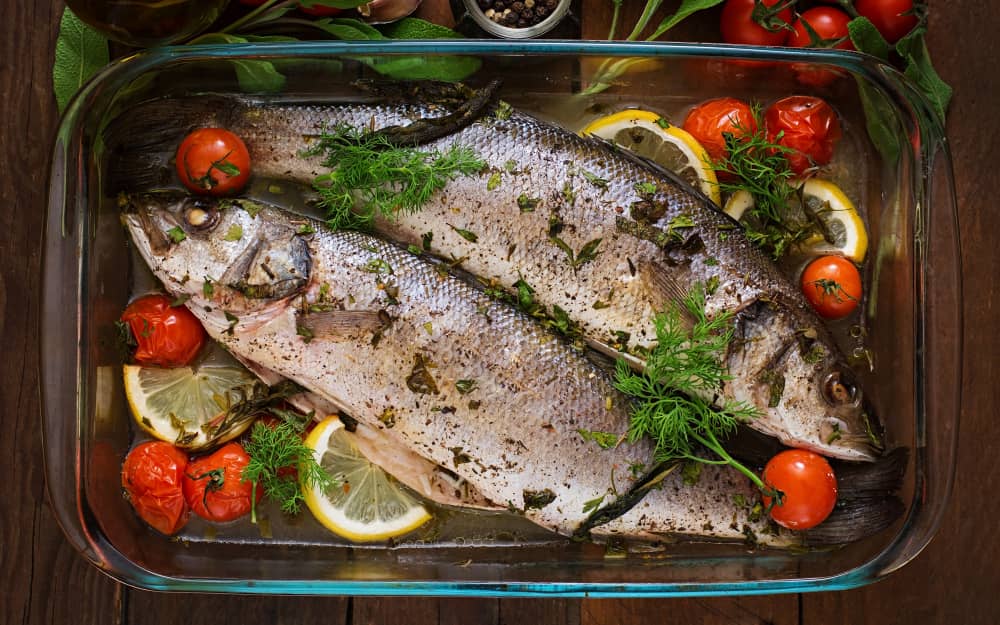 Número de pessoas com sintomas após comer peixe em restaurante chique de Natal sobe para nove