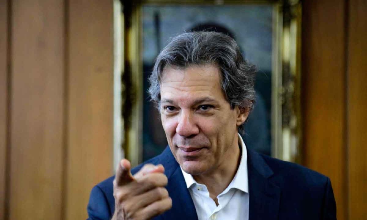 Ministro Haddad afirma que PT vencerá 'extrema-direita escrota' em 2026
