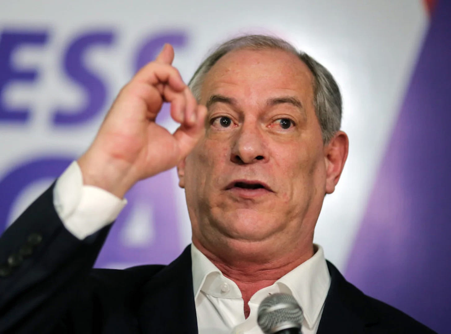 Ciro Gomes é condenado por chamar prefeita de “assessora de cama”