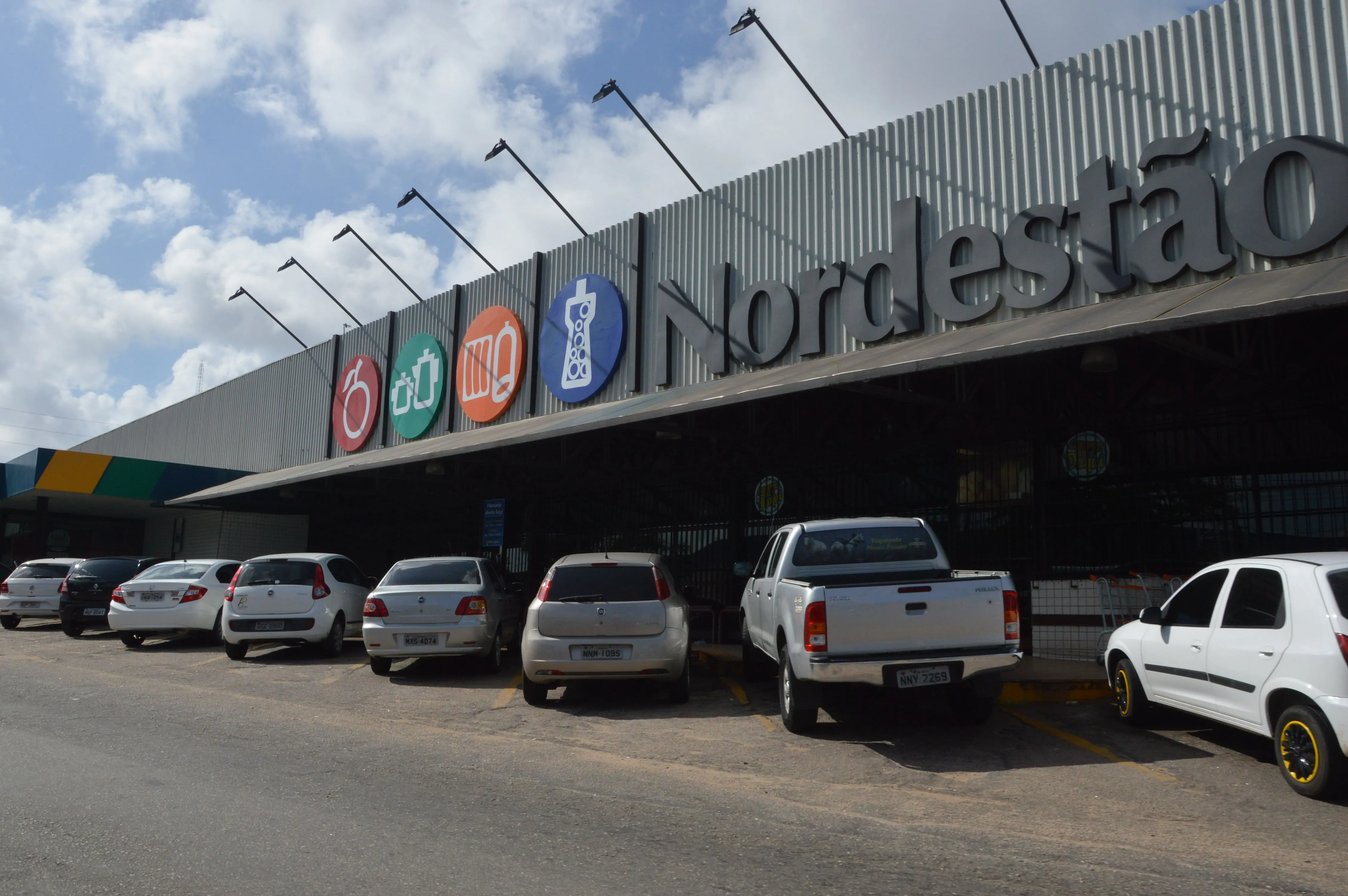 EMPREGOS À VISTA: Grupo Nordestão projeta 10 novas lojas com unidade na Rota do Sol