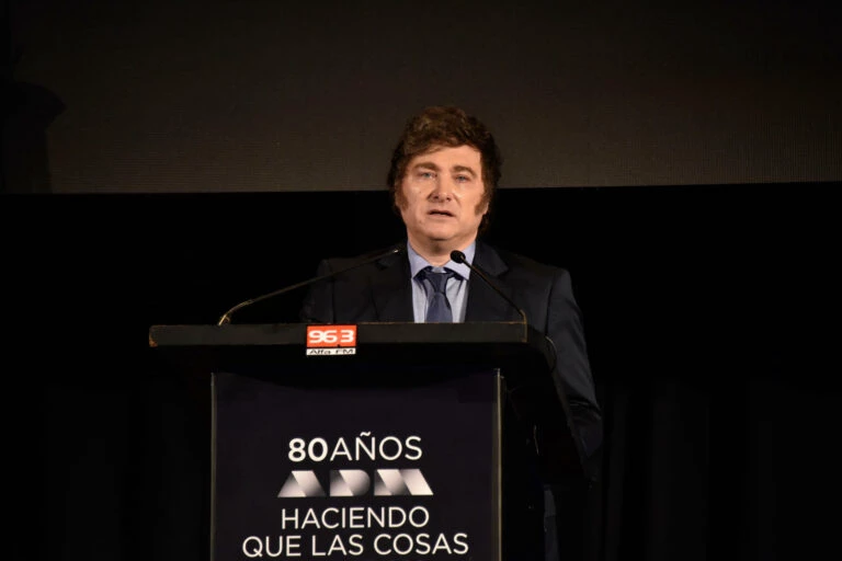 Histórico! Partido de Javier Milei vence em eleição de Buenos Aires