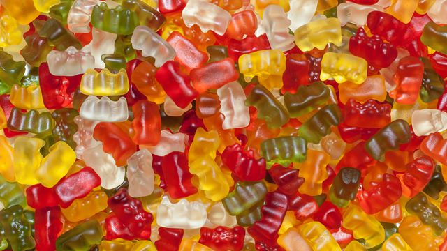 Anvisa proíbe bala gummy de tadalafila usada para disfunção erétil