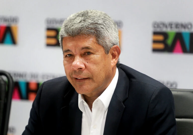 Governador da Bahia é alvo de pedido de impeachment