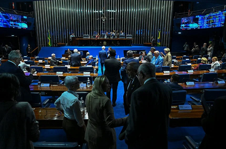 Senado aprova aumento de penas para crimes praticados em escolas