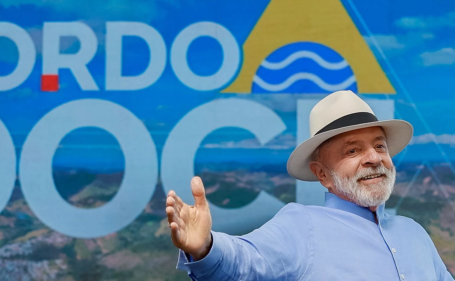 Lula reclama de cobrança por cortes: Dizem que esse governo gasta muito com pobre