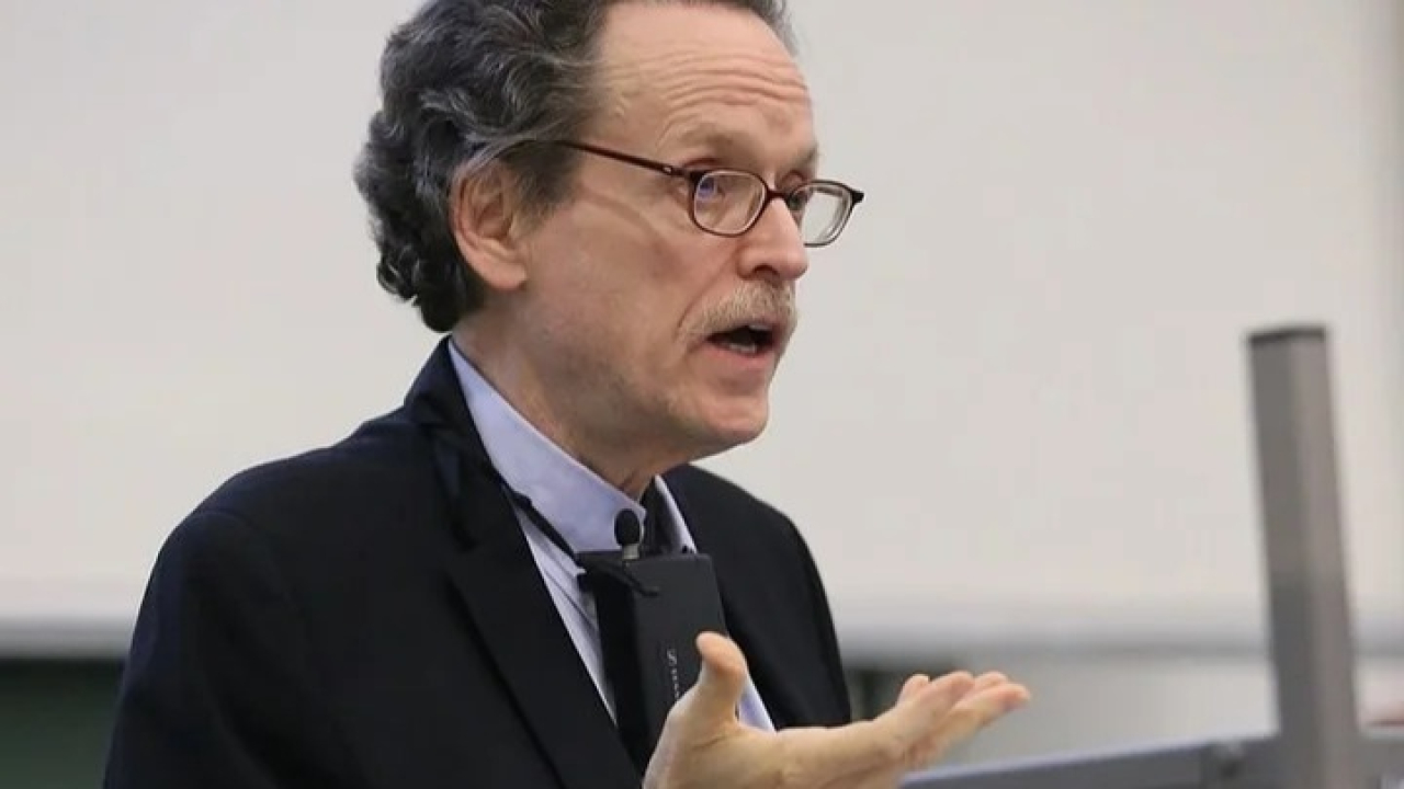 Professor acusado de assédio sexual participa de palestra a convite do STF