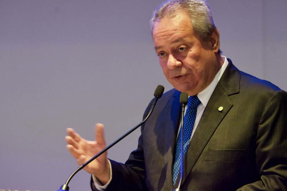 CNI critica gastos de Lula e estados com mais Bolsa Família que emprego