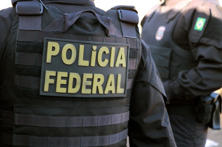 PF investiga rede de falsificação de diplomas com atuação no RN; registros em conselhos profissionais foram obtidos com documentos falsos