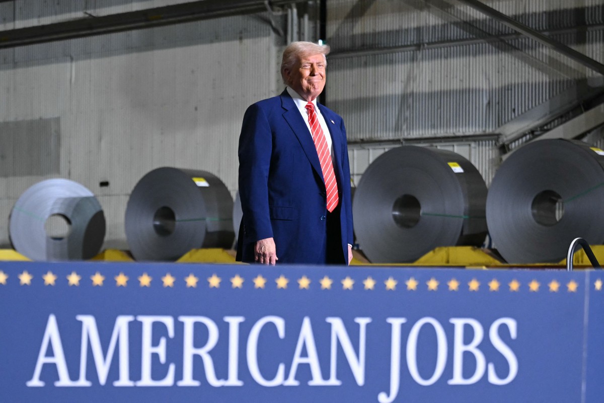 Trump eleva tarifas sobre aço e alumínio para 50% e medida pode afetar o Brasil