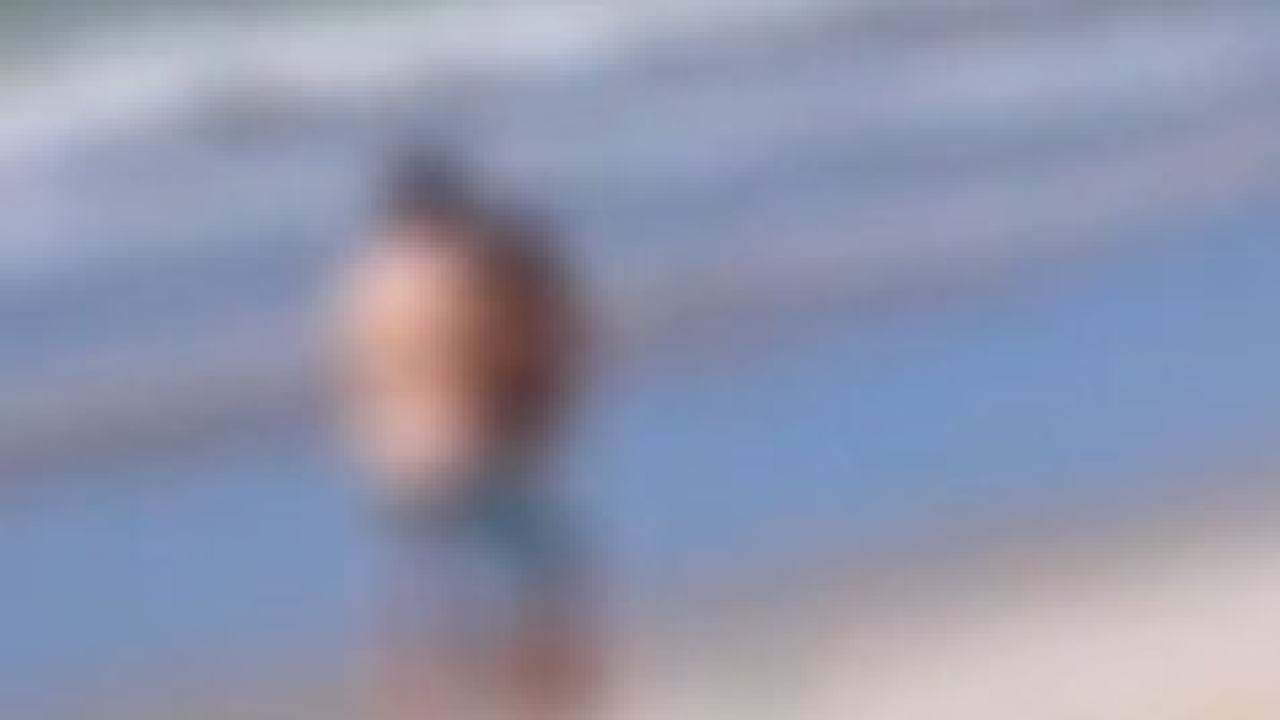 Casal é flagrado em cena quente na praia de São Miguel do Gostoso