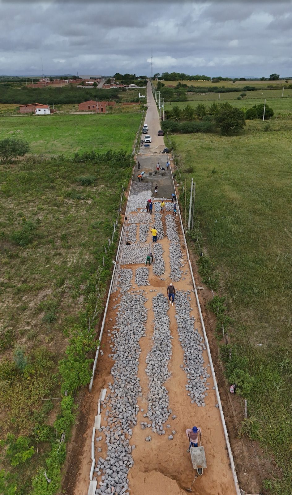 Serra Caiada recebe investimento de R$ 2,4 milhões para pavimentação urbana e rural