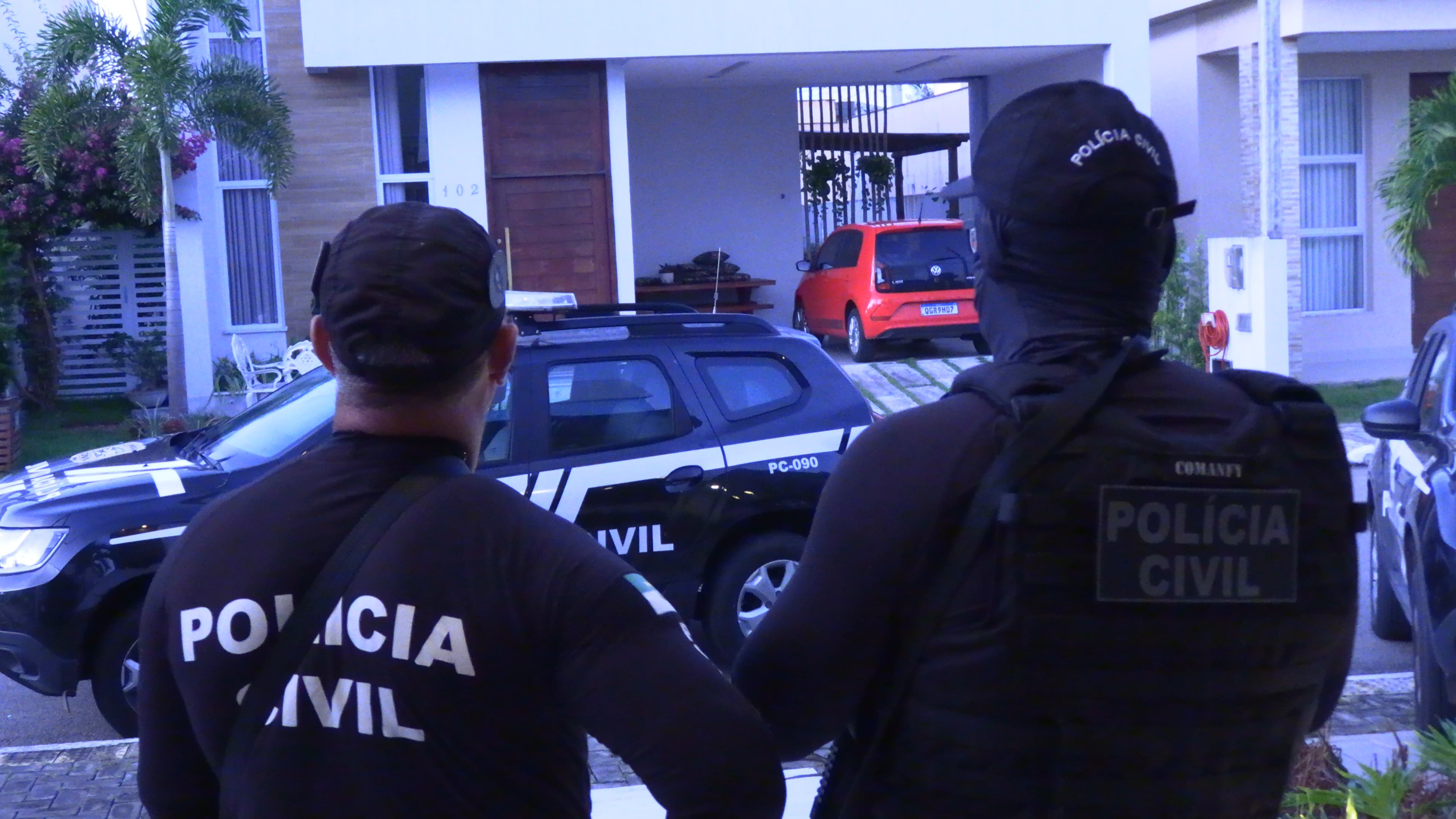 R$ 150 milhões bloqueados: ‘Amigos criminosos’ são alvos de megaoperação em condomínios de luxo da Grande Natal