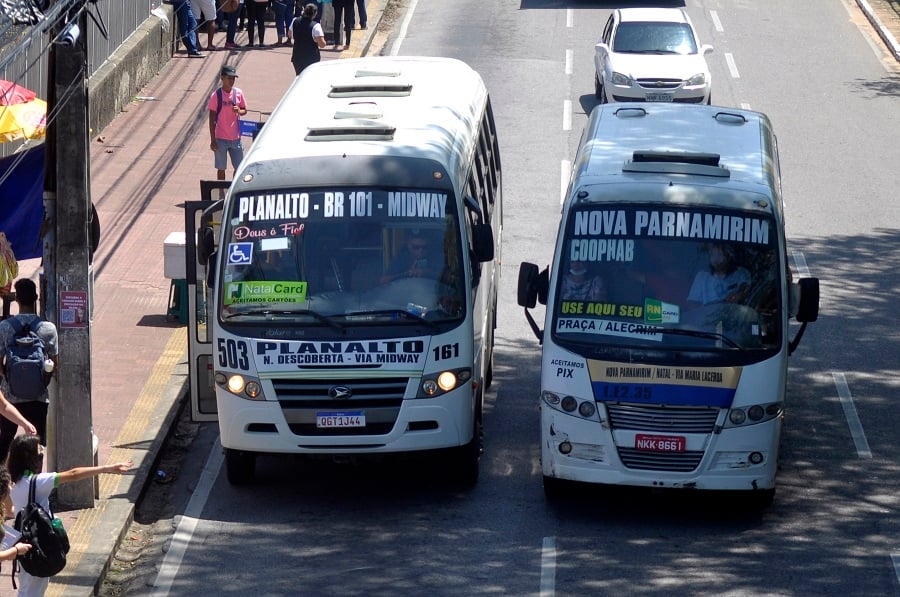 Permissionários do transporte opcional são convocados para regularização obrigatória em Natal