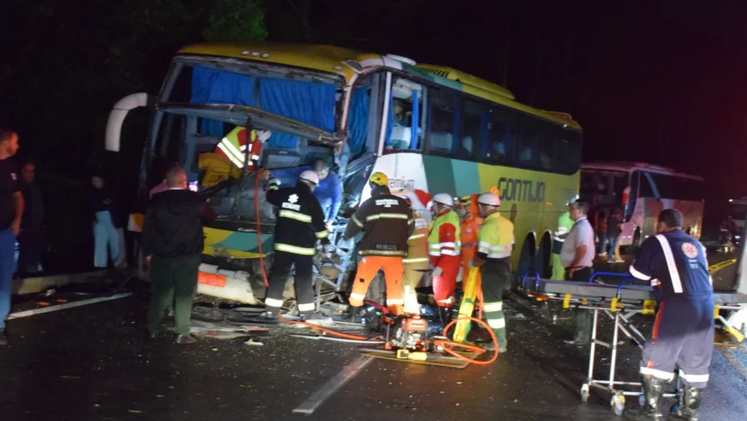 Ônibus com destino à Mossoró sofre acidente em Minas Gerais