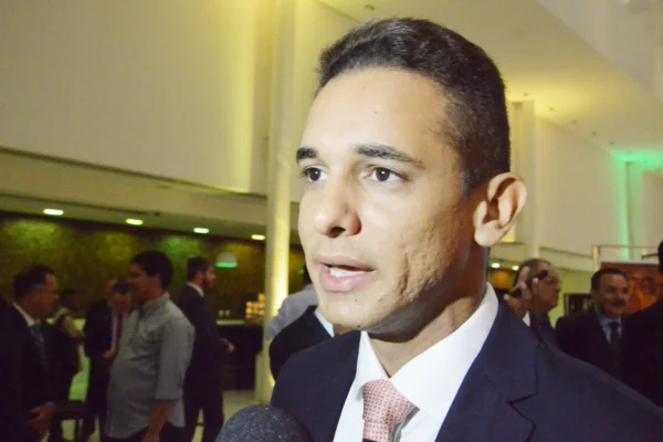 Denúncias de corrupção contra Allyson são enviadas pelo TJRN à Justiça Federal