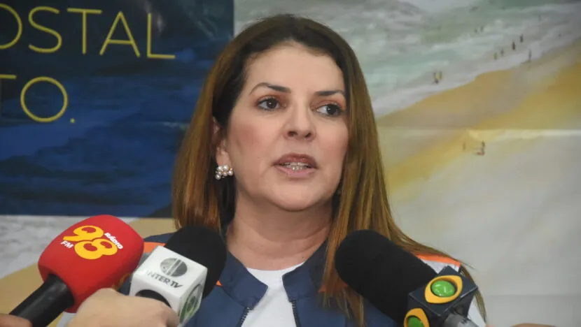 Mais de 200 famílias recebem atendimento emergencial no bairro José Sarney após alagamentos, afirma secretária