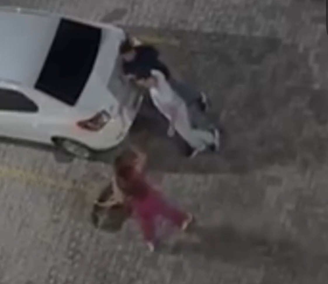 Baixaria: Mulher é covardemente agredida em condomínio de Natal
