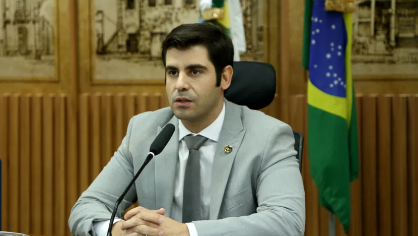 Vereador cobra fim das carroças e pede fiscalização contra maus-tratos a cavalos em Natal