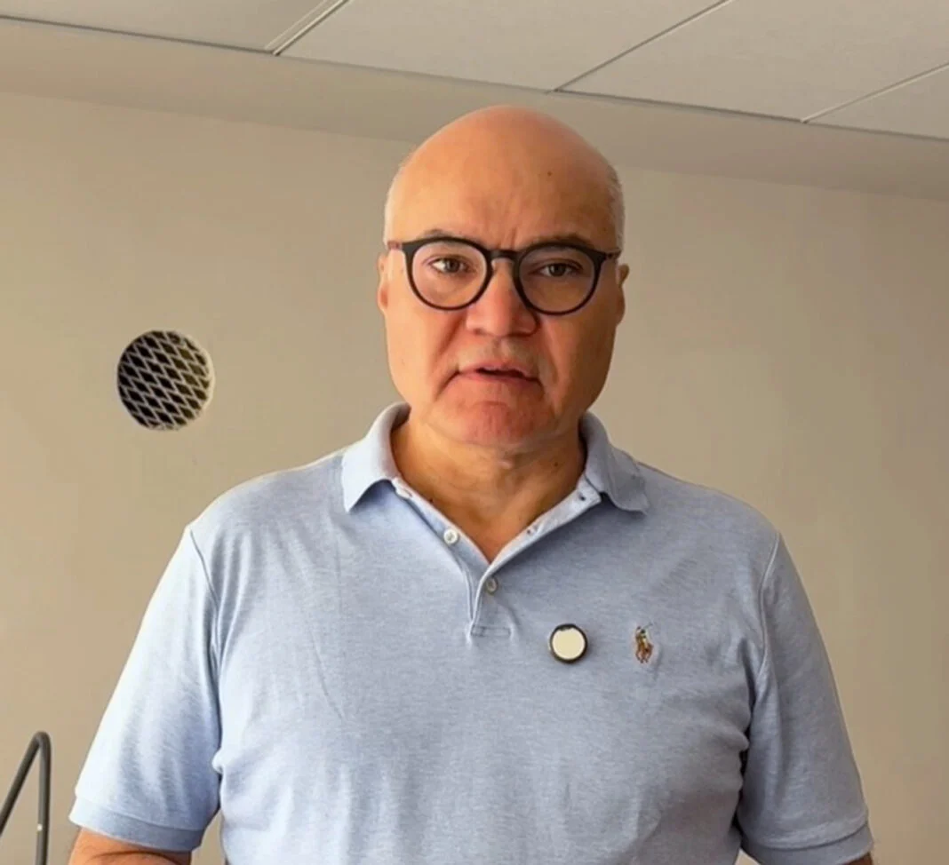 Após tensão em Israel, secretário Vágner Araújo confirma retorno a Natal: “Embarcados e decolando em instantes”