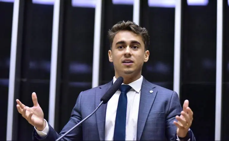 Nikolas após prisão de primo: “Quem é preso com drogas merece cadeia”