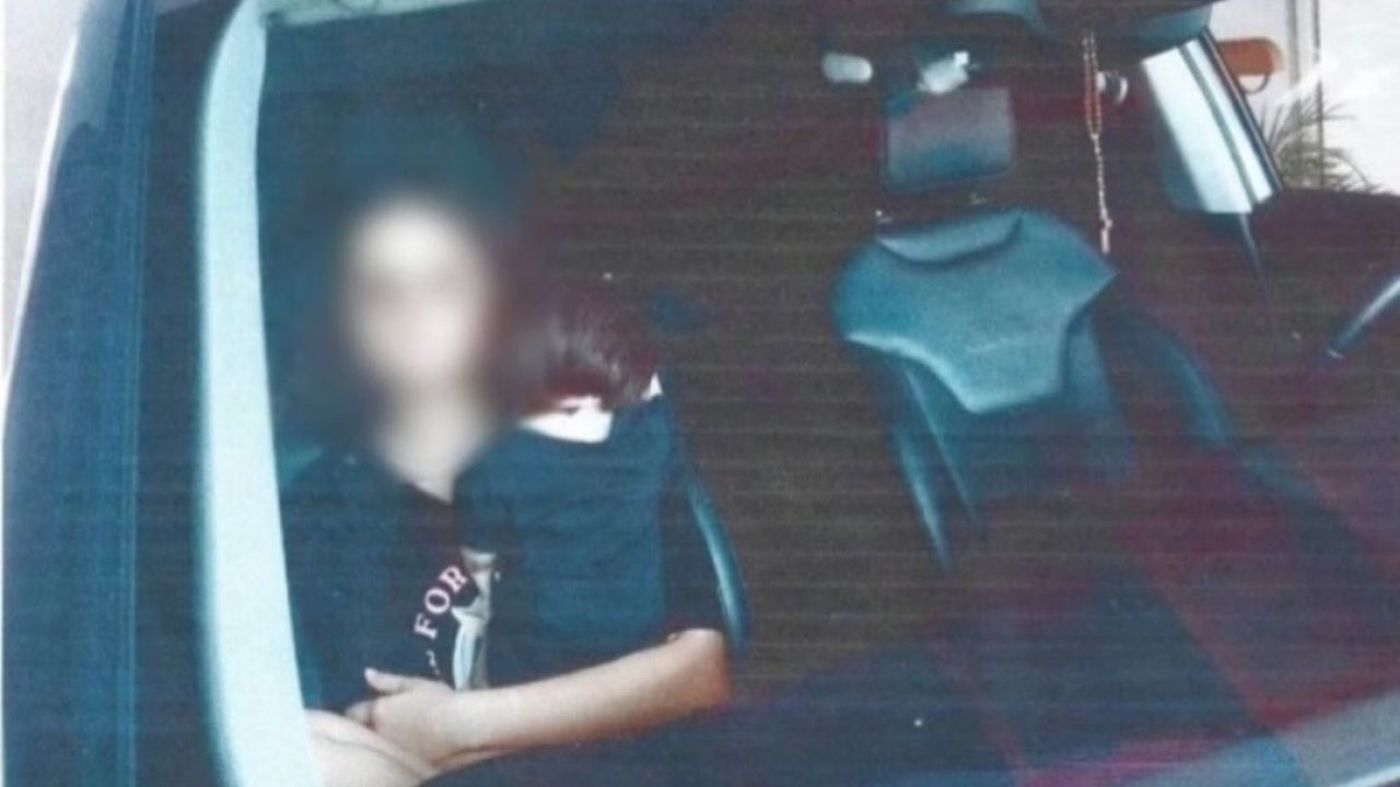 Alegação inusitada: mulher contesta multa e diz que carregava um reborn, não uma criança