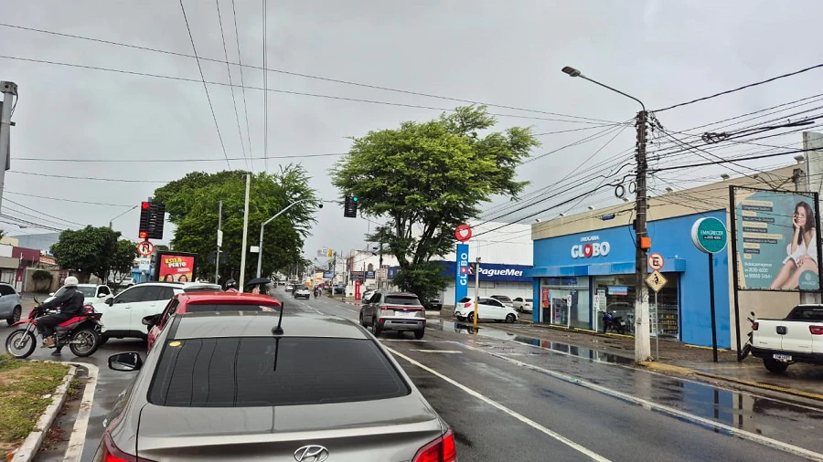 Após chuvas, Natal amanhece com pontos de alagamento intransitáveis; veja quais