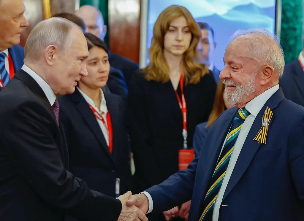 EUA: Senador diz que Brasil pode sofrer sanção por ajudar a Rússia