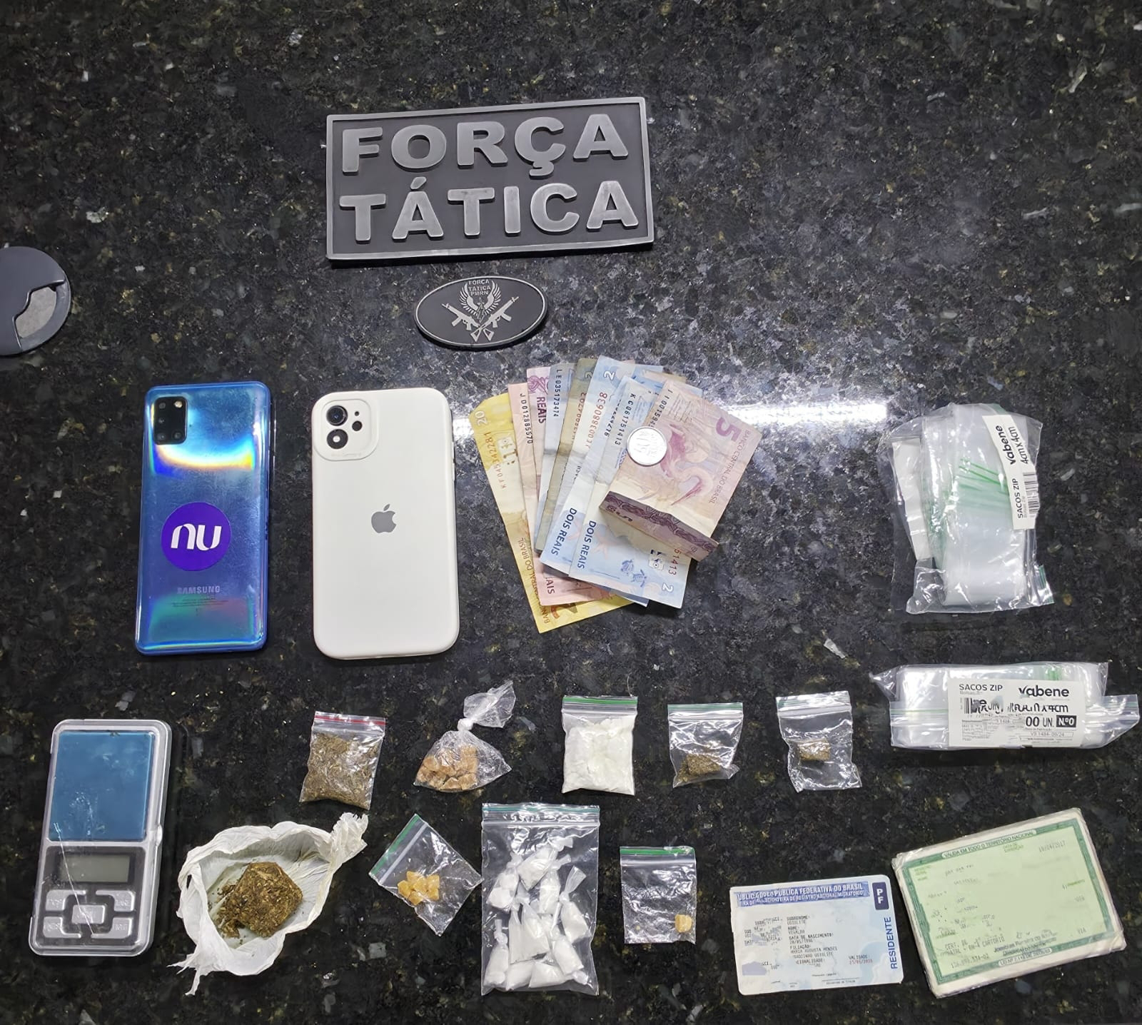 PM detém estrangeiro por tráfico de drogas no bairro Neópolis
