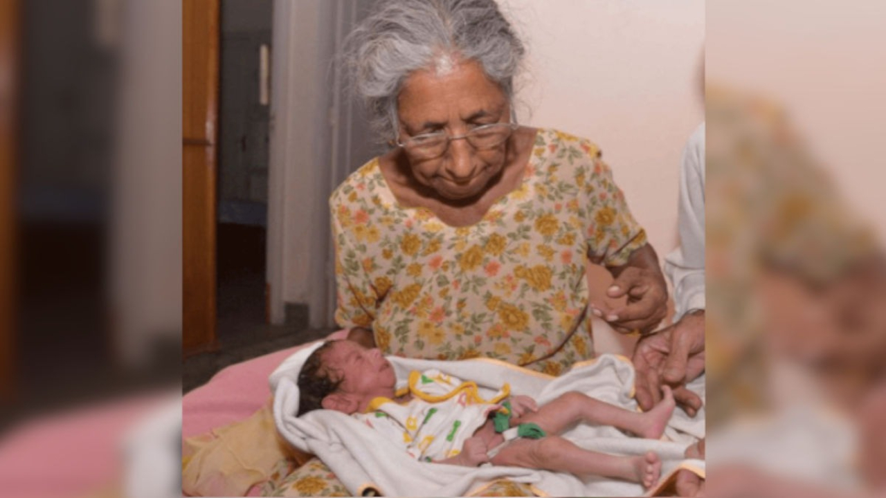 Após várias tentativas, mulher dá à luz seu primeiro filho aos 72 anos; saiba como foi seu nascimento