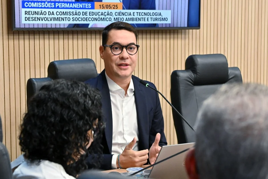Prefeito critica situação das estradas estaduais e diz que novo batalhão da PM deve sair até março de 2026