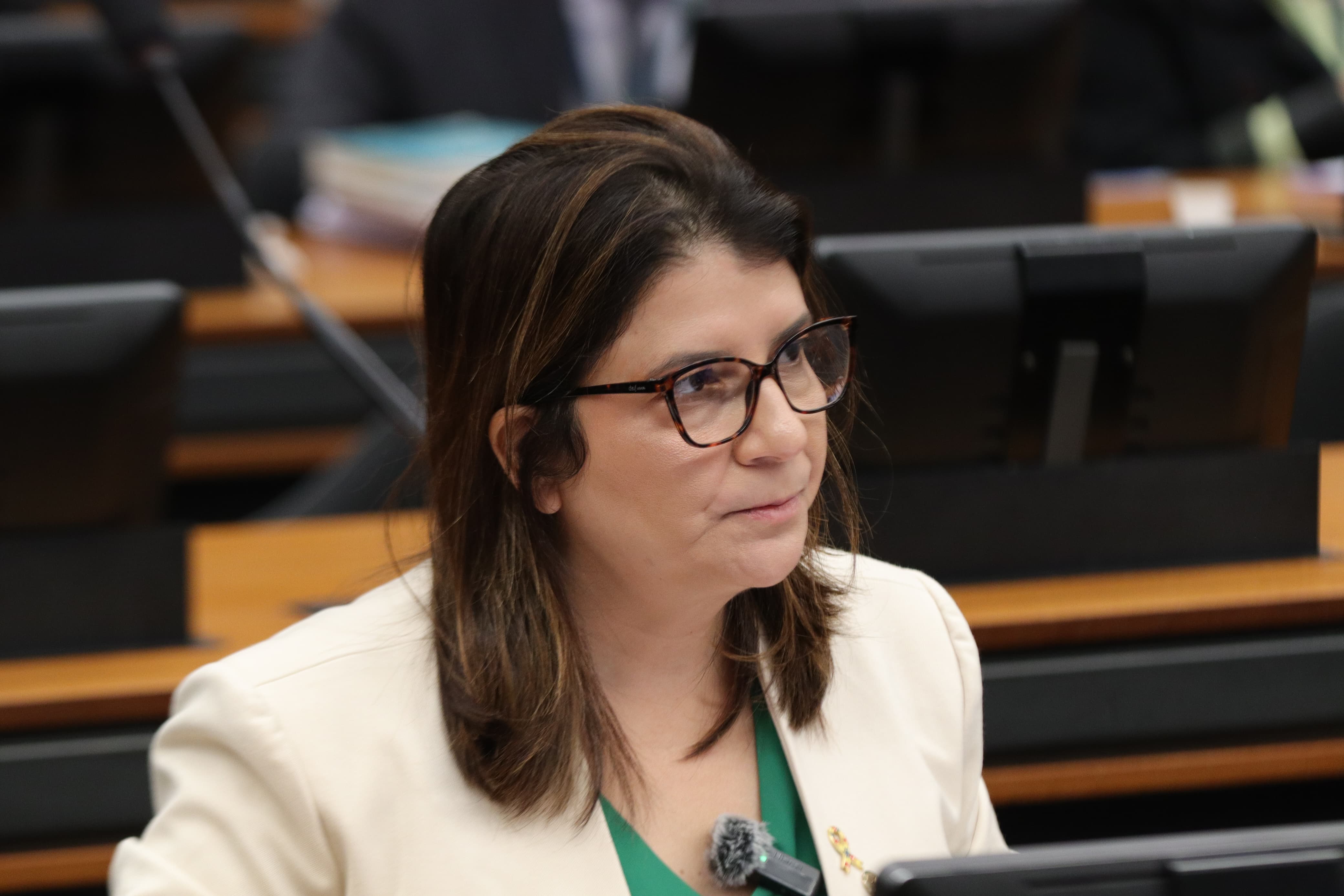 Deputada Carla Dickson aprova a Lei Juliana Marins na Câmara Federal por unanimidade, inclusive com apoio do PT
