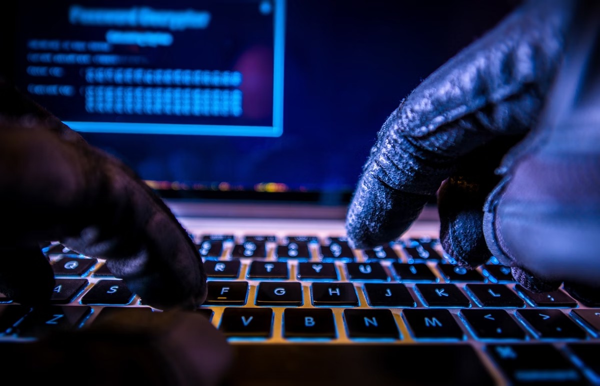 Ataque hacker que desviou R$ 1 bilhão em Pix não envolveu dados de clientes, garante empresa