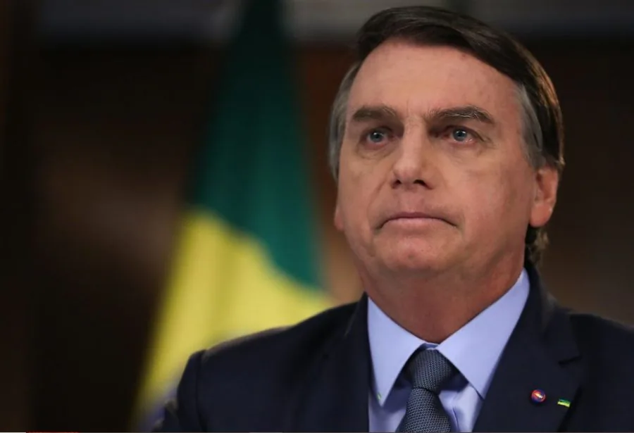 Em nova pesquisa Bolsonaro abre 16 pontos de vantagem sobre Lula; Confira os detalhes