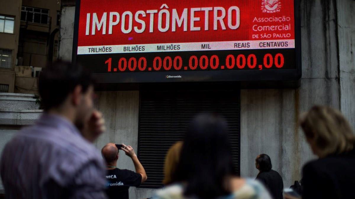 Tributos: Impostômetro do Brasil atinge marca de R$ 2 trilhões em 2025