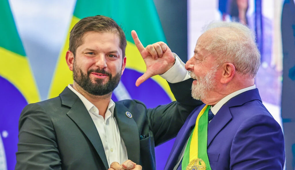 Lula busca em cúpula no Chile uma nova frente contra Trump