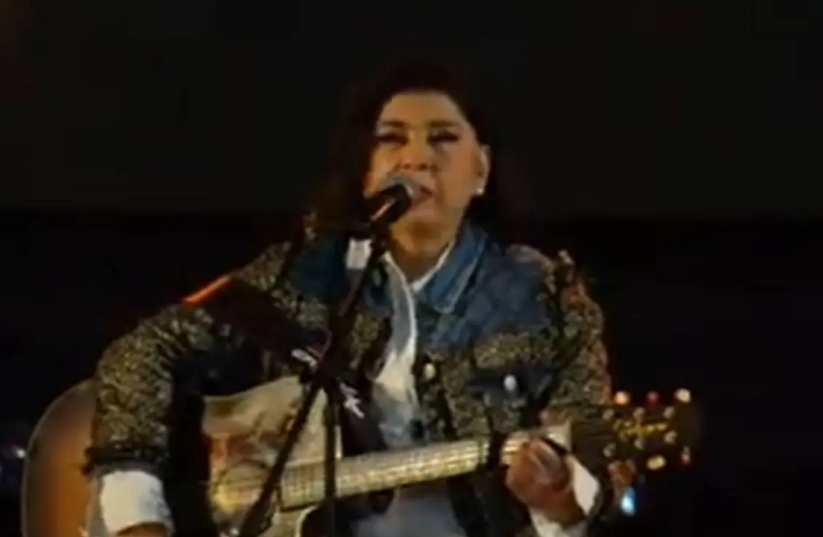 Roberta Miranda xinga homem durante show em Solânea: “Vá tomar no c*, vá se f#”