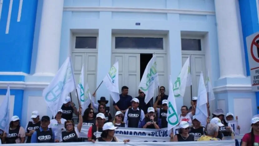 Médicos de Natal anunciam paralisação no atendimento para terça-feira 15