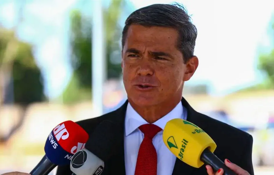 Defesa de Mario Fernandes pede revogação de prisão ao STF: “Não confessou”