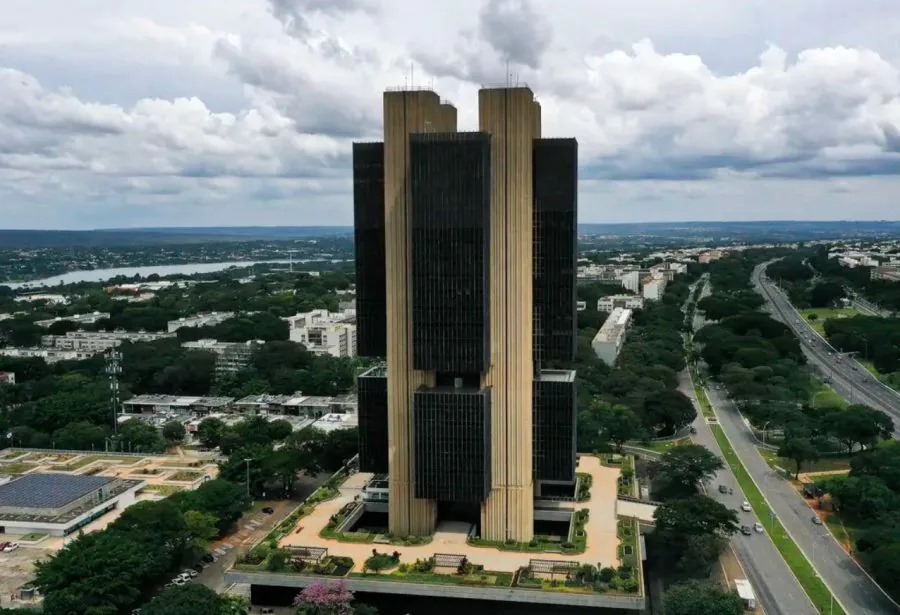 Ataque hacker a serviço bancário ligado ao Banco Central pode ter desviado R$ 800 milhões