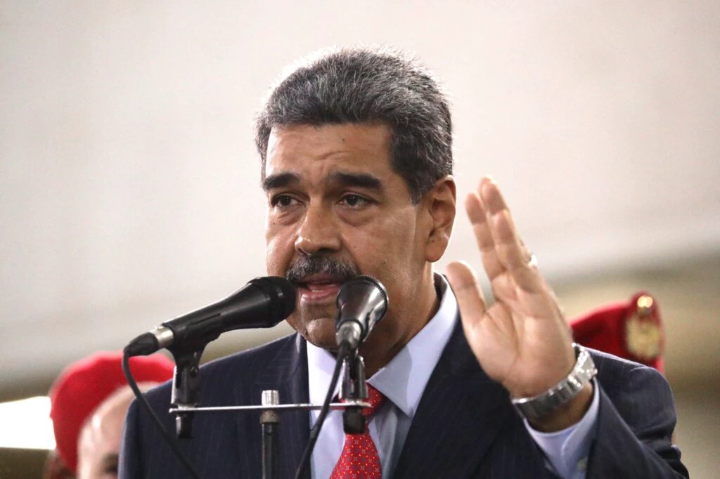 Há ‘sérios riscos’ em permanecer na Venezuela, alertam EUA