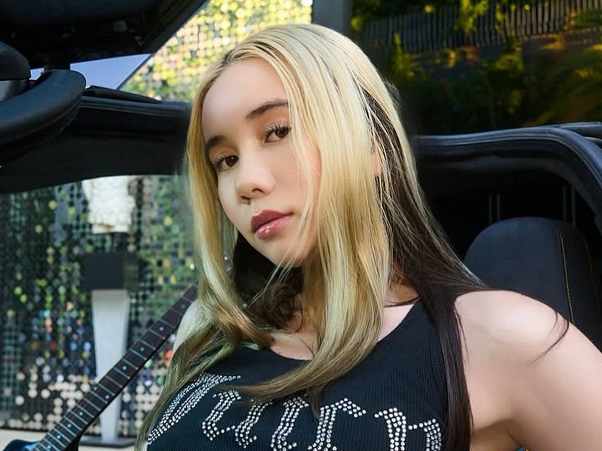 Lil Tay chama mulheres acima de 25 com emprego de “fracassadas” após estrear no OnlyFans