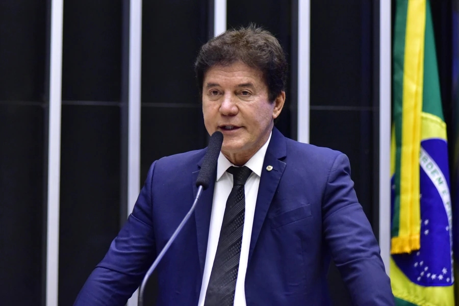 Robinson Faria propõe aumento de pena para exploração sexual infantil