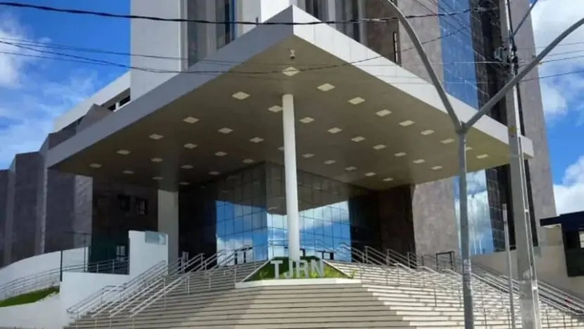 Influenciadora é condenada por usar nome de nutricionista para promover curso online no RN
