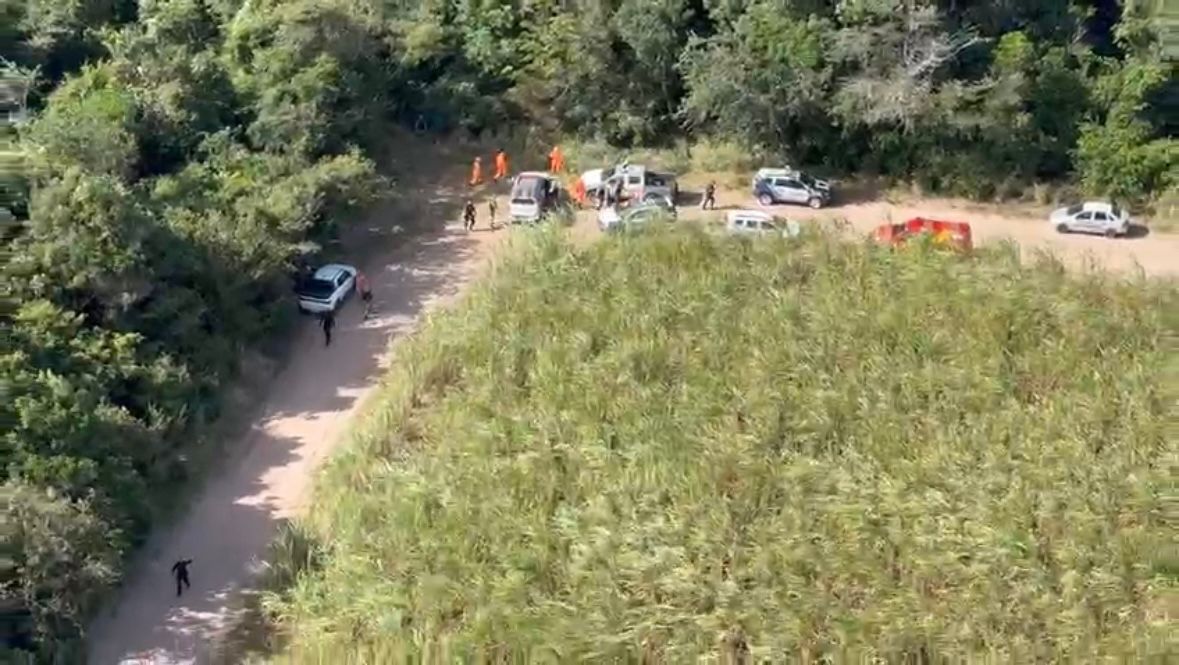 Força-tarefa mobiliza helicóptero, cães e viaturas na busca por caminhoneiro sequestrado em Goianinha