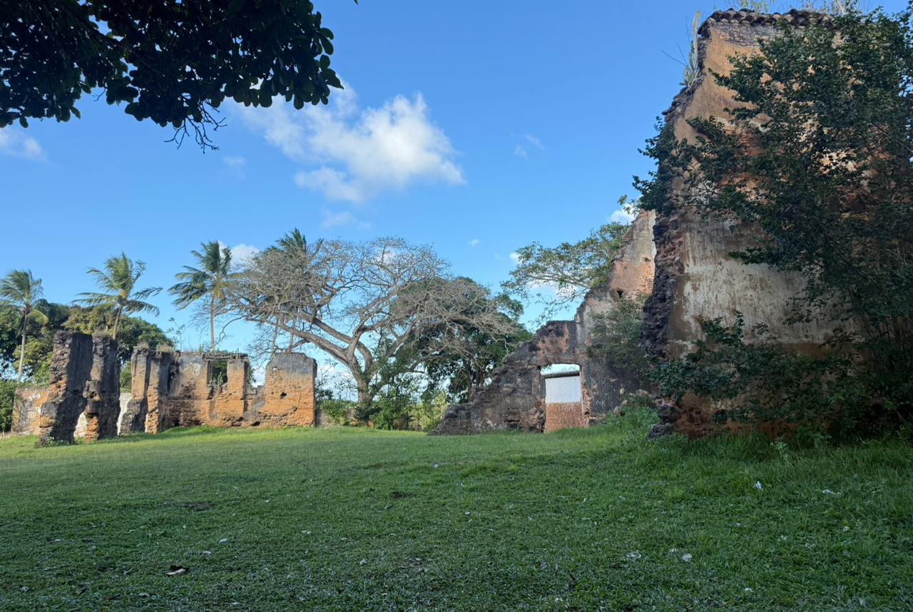 Extremoz inicia estudos de arqueologia nas ruínas históricas com apoio da UFRN e IPHAN